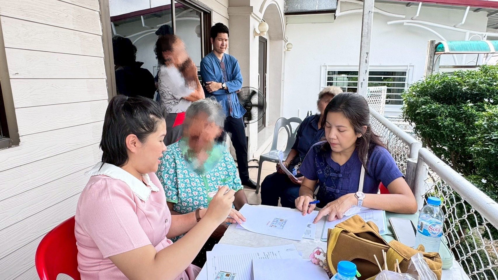 สพอ.เมืองนนทบุรีลงพื้นที่ติดตามกองทุนพัฒนาบทบาทสตรีในพื้นที่ตำบลบางกระสอ
