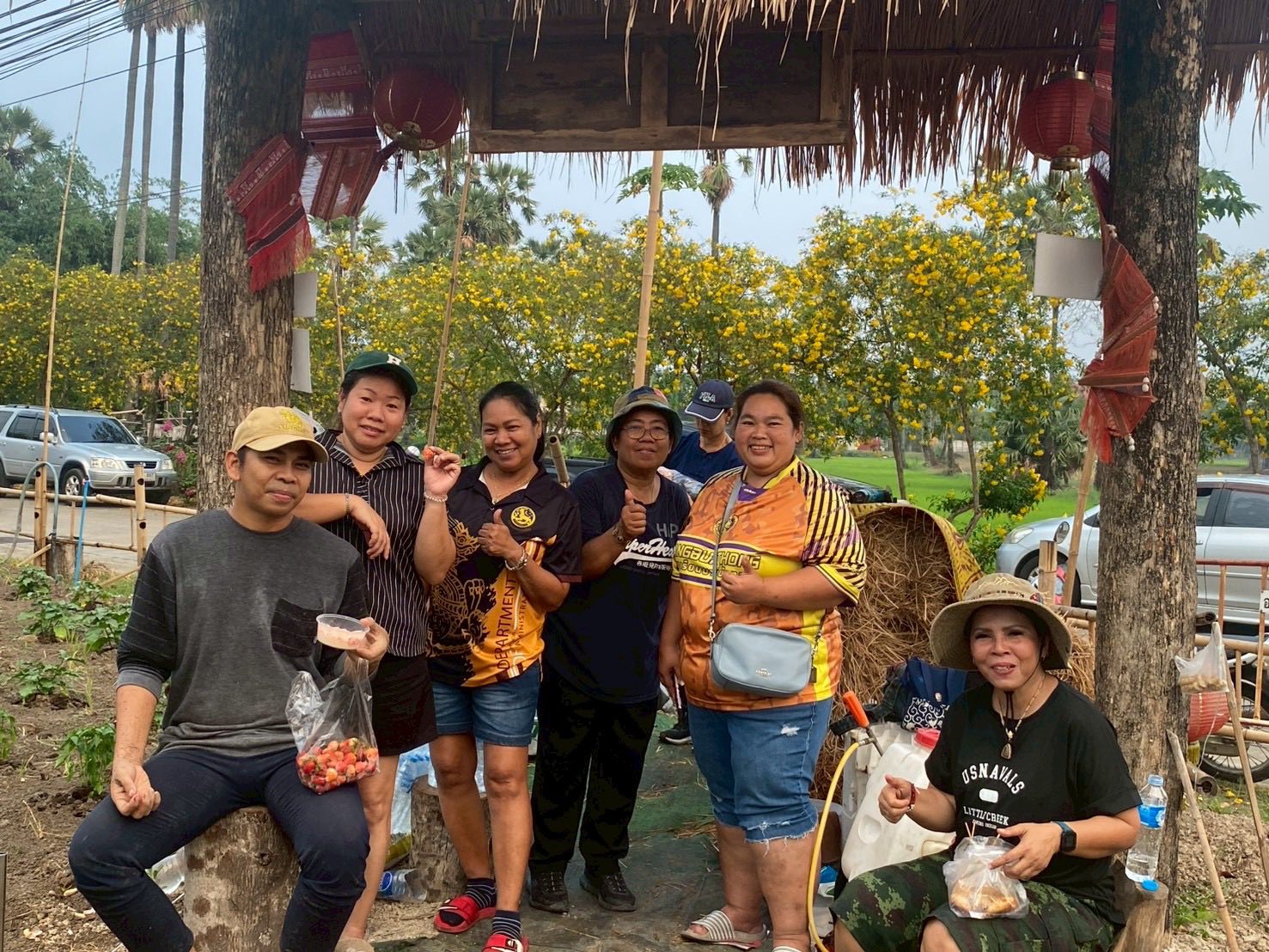 พช.เมืองนนท์ ร่วมกิจกรรม "บางรักน้อยพอเพียงพลัส"