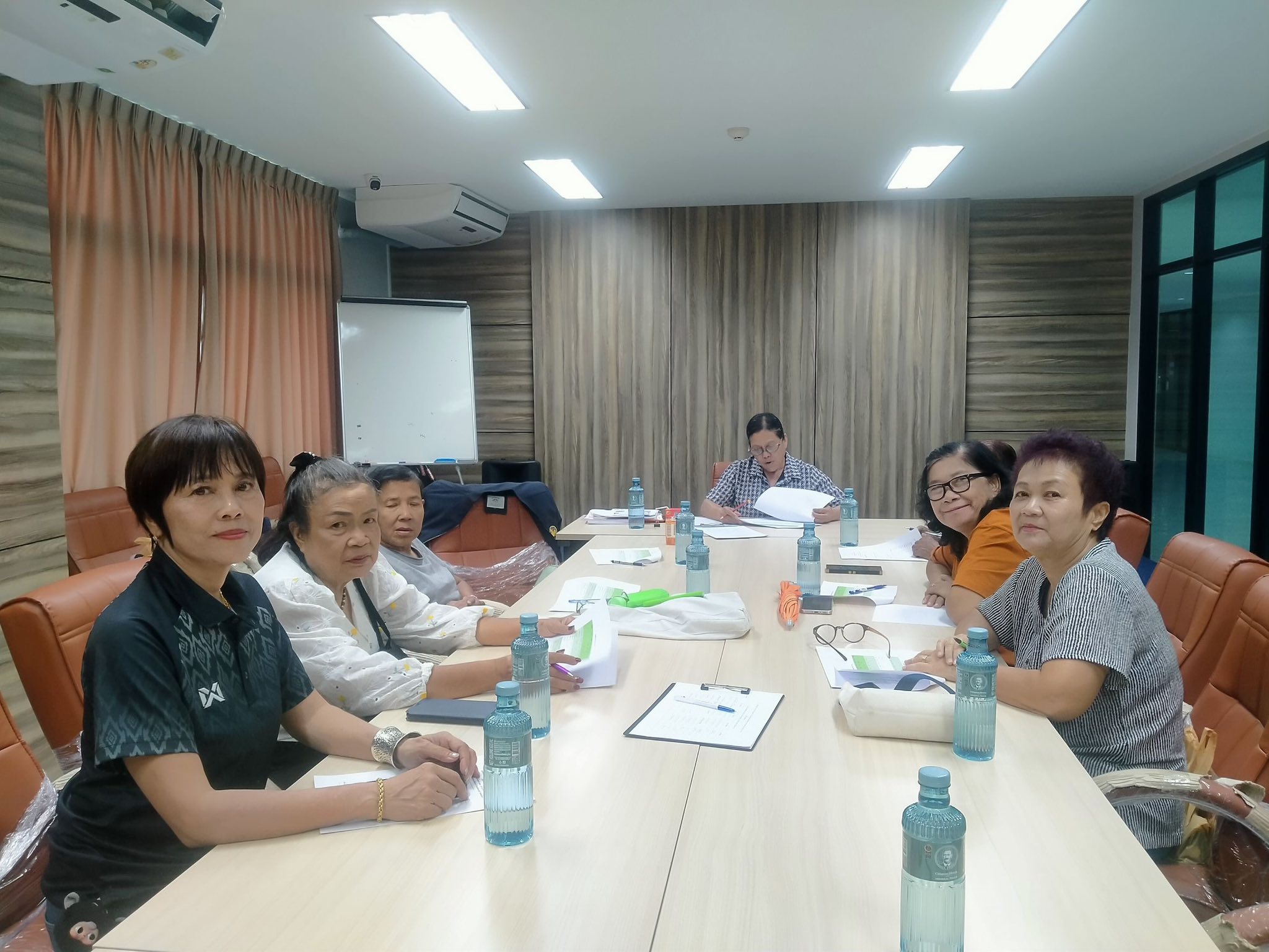 สำนักงานพัฒนาชุมชนอำเภอเมืองนนทบุรี จัดประชุมคณะทำงานขับเคลื่อนกองทุนพัฒนาบทบาทสตรีเทศบาลเมืองบางไผ่ ครั้งที่ 2/2569