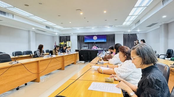 สพอ.เมืองนนทบุรี ทีม กพสอ.กพสต. ขับเคลื่อนงานกองทุนพัฒนาบทบาทสตรี